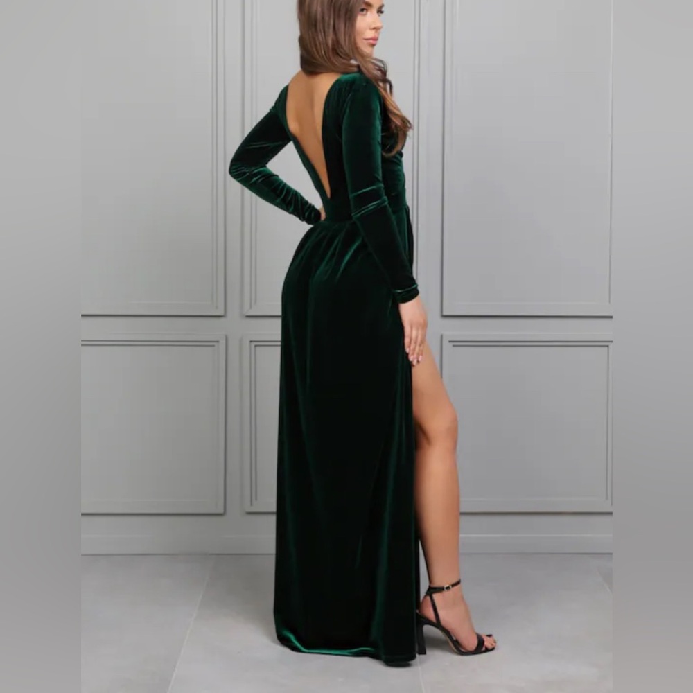 Emerald Green Velvet Dress
